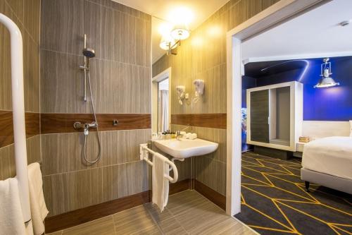 Camera d'albergo scontata nel Novotel Hotel Szeged con ingresso spa