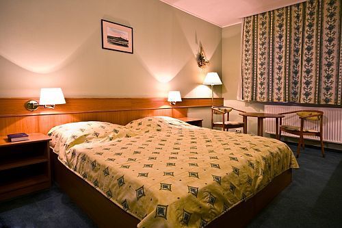 Confortevole camera d'albergo nel Thermal Hotel Mosonmagyarovar