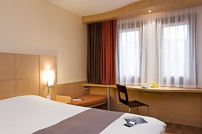 Hotel economico 3* Ibis a Budapest - Ibis Heroes Square Budapest