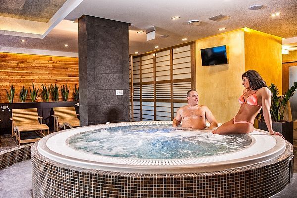 Week-end benessere a Sarvar - jacuzzi e saune all'Hotel Bassiana