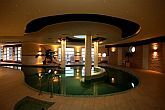 Hotel Kikelet a Pecs - reparto wellness - piscina coperta con jacuzzi