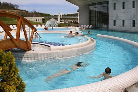 Piscine benessere nell'Hotel Saliris vicino alla collina salata