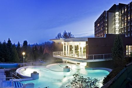 Thermal Hotel Aqua - piscina coperta - acqua termale - Heviz